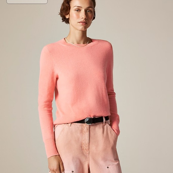 Small Cashmere sweater (peach) - Picture 4 of 4
